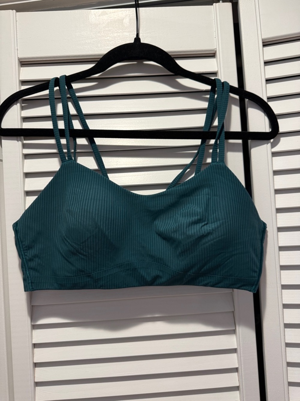 lululemon athletica Ribbed like a cloud bra - size 10